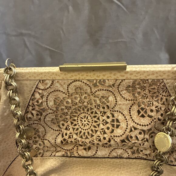 Adrienne Vittadini Ivory Leather Cutout Purse Shoulder Bag Gold Chain Link Strap - Picture 3 of 10